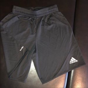 Adidas Soccer shorts Black Youth XL